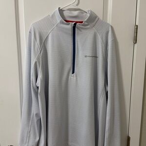 Vineyard Vines Performance quarter zip 
Men’s XL- LIKE NEW